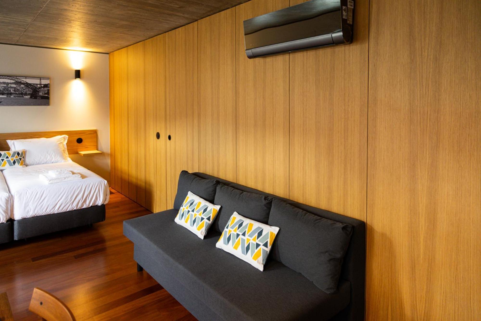 Fervenca Suites Вила-Нова-ди-Гая Экстерьер фото