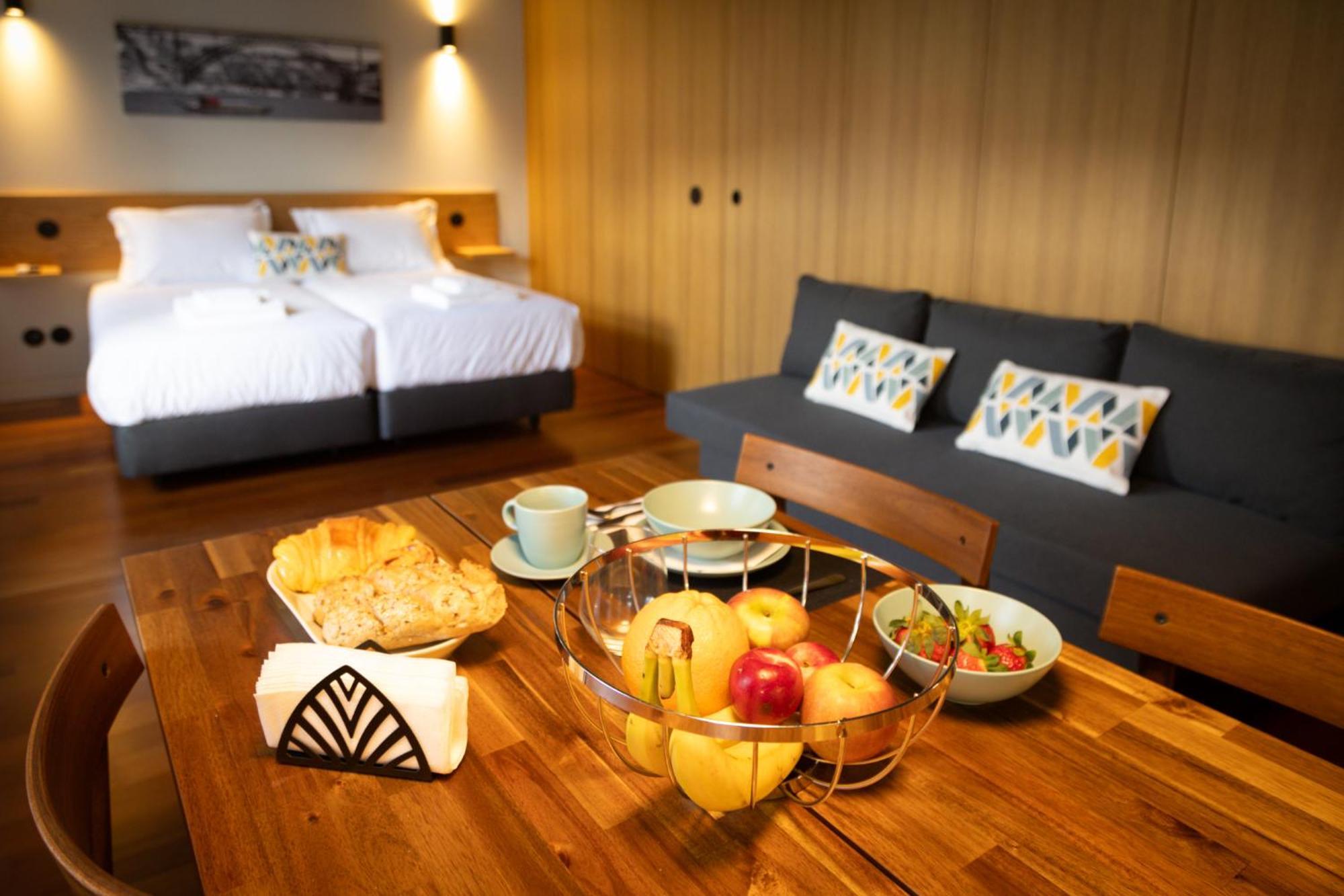 Fervenca Suites Вила-Нова-ди-Гая Экстерьер фото